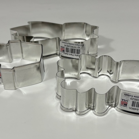 NEW Ann Clark Plant Cookie Cutters lot of three - Picture 4 of 5